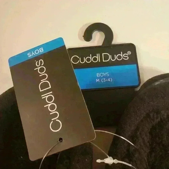 Video 🎮 Slippers CuddlDuds.  Brand new - Picture 2 of 6